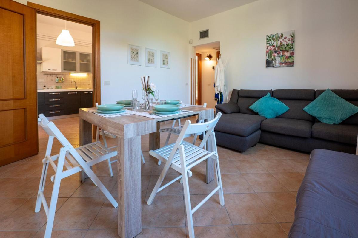 Villa Plumeria Campofelice Di Roccella Exterior foto